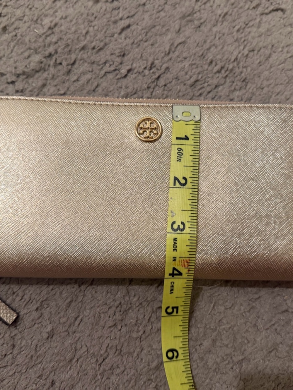Tory Burch Metallic Rose Gold Zip Wallet - Picture 7 of 7